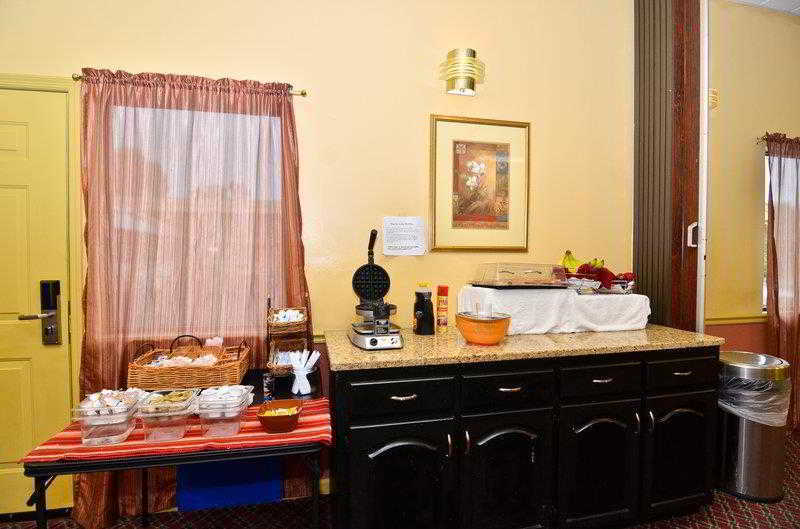 Econo Lodge Inn & Suites Fort Oglethorpe エクステリア 写真