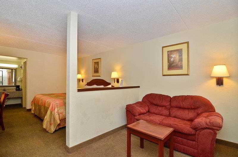 Econo Lodge Inn & Suites Fort Oglethorpe エクステリア 写真