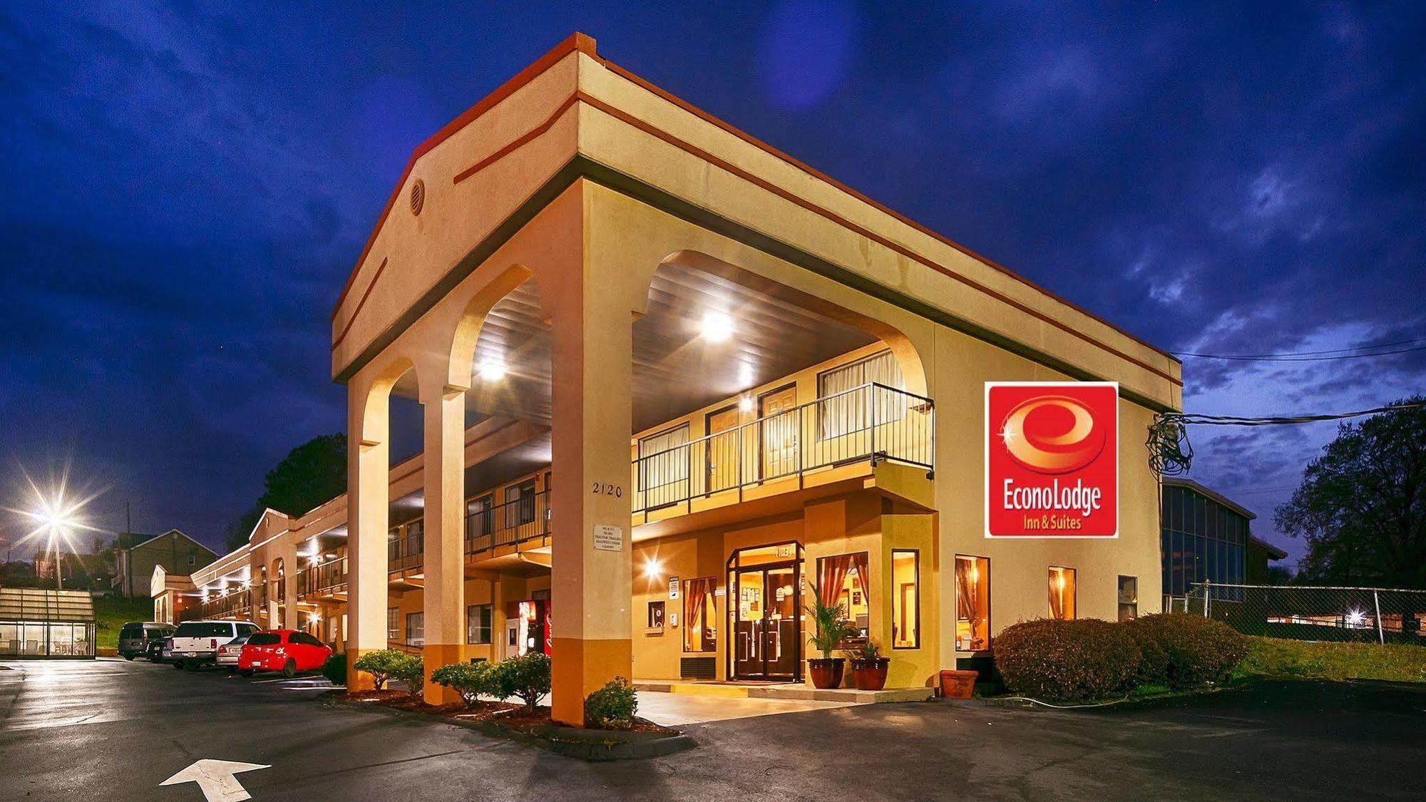 Econo Lodge Inn & Suites Fort Oglethorpe エクステリア 写真