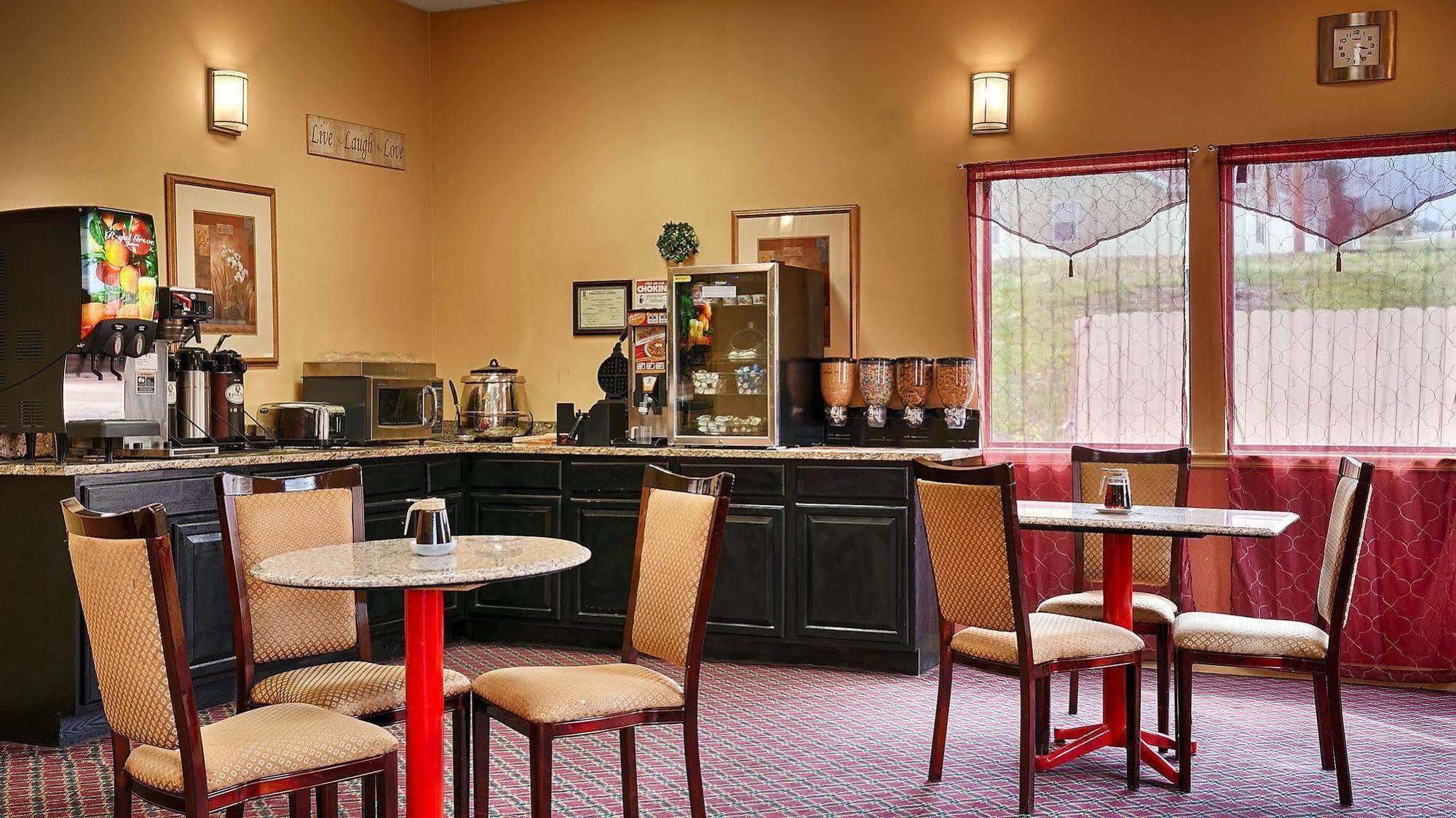 Econo Lodge Inn & Suites Fort Oglethorpe レストラン 写真